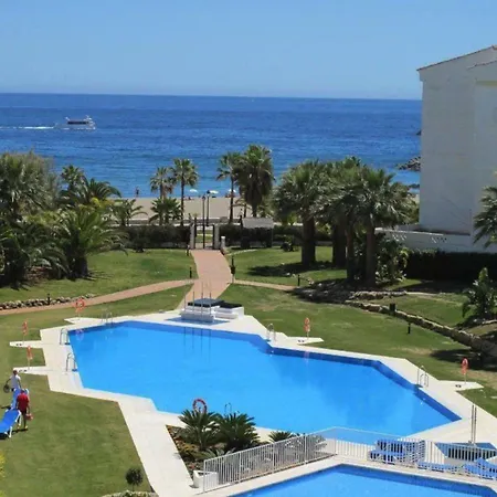 Beachfront In Puerto Banus, Playa Rocio Apartment Marbella